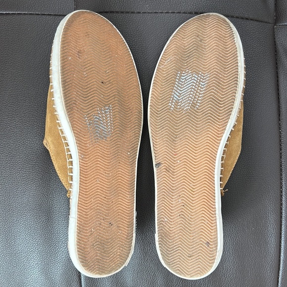 Mule - Picture 3 of 4